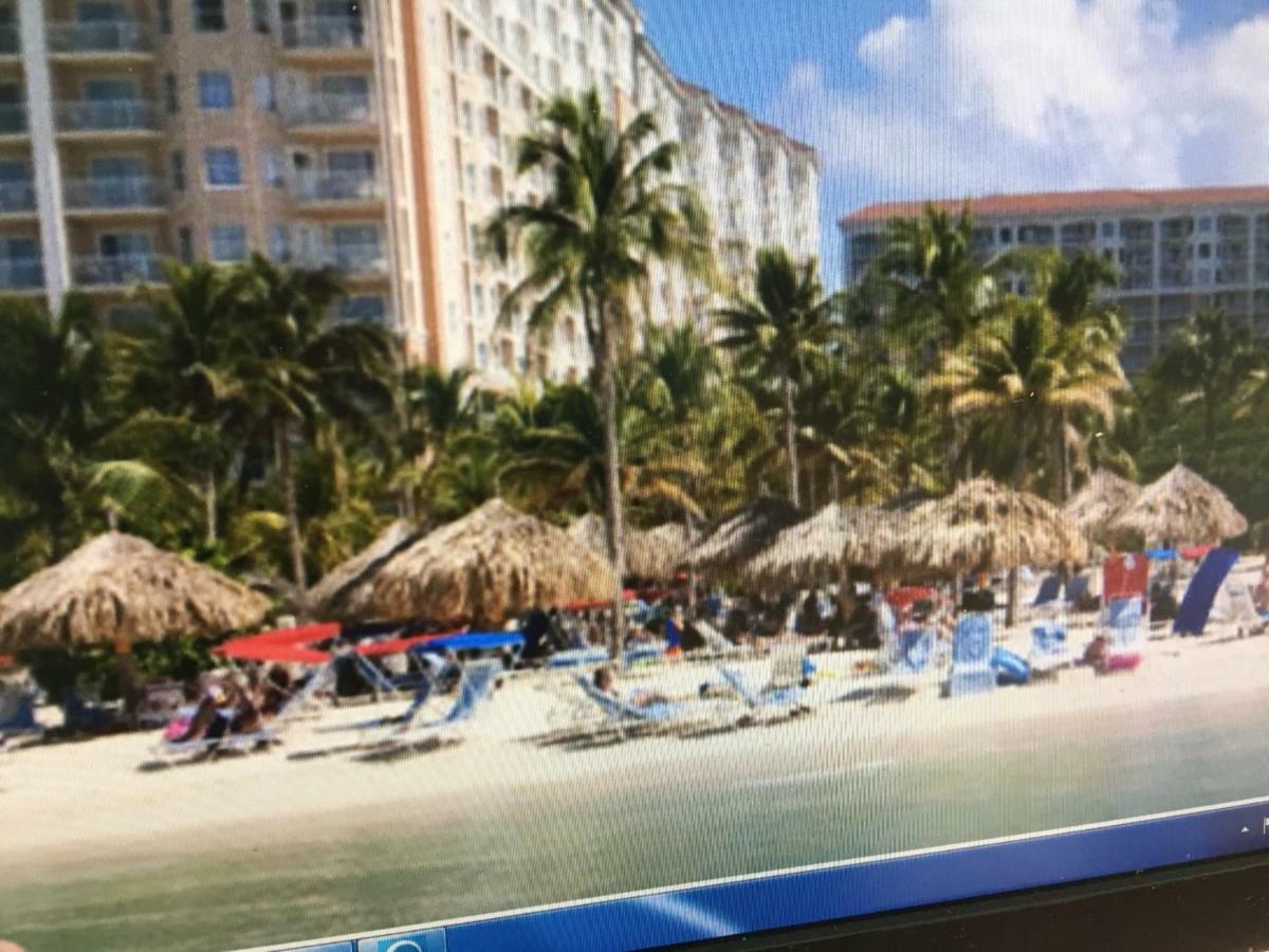 Ferienwohnung Marriott Aruba Surf And Ocean Beachfront Clubs Palm Beach Exterior foto